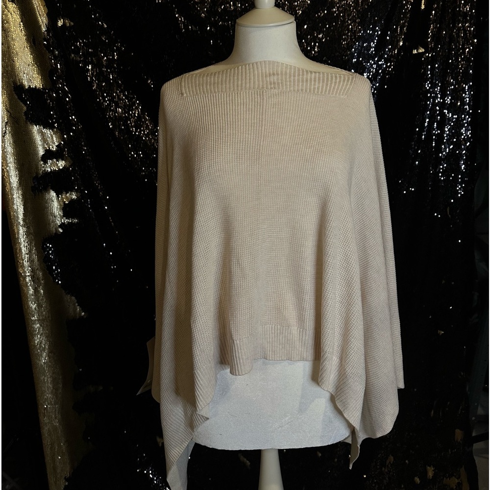 Lulu Lemon Poncho - NWT